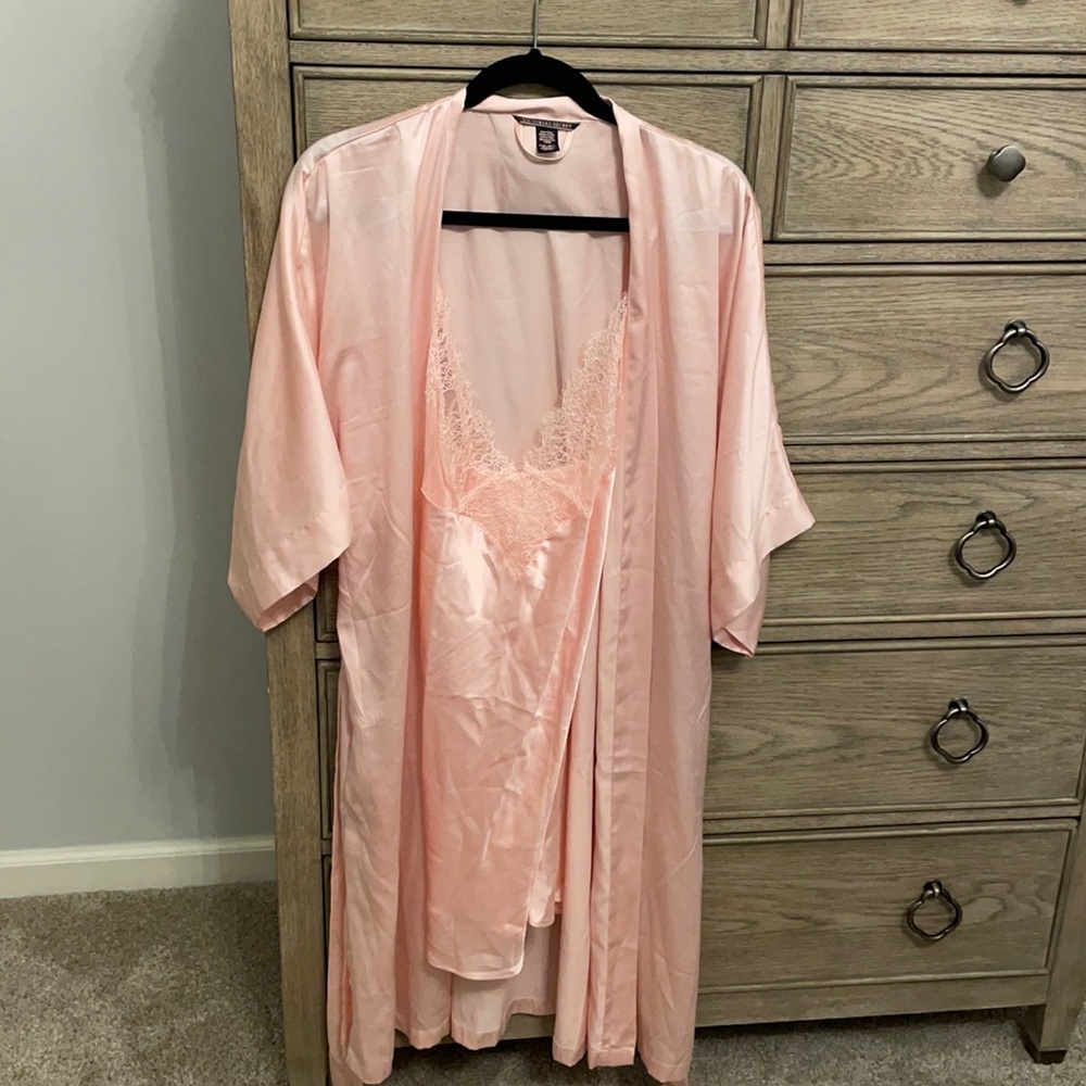 Never worn Victoria’s Secret silk nightgown and robe set